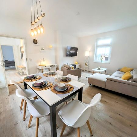 Casa Apartment Modern Vintage Flexibilitaet Pur- Perfektes Apartment Fuer Familien Und Geschaeftsreisende 5 Schlafplaetze, Vollausstattung, Amazon Prime & Parkplatz Inklusive Magdeburg Kültér fotó