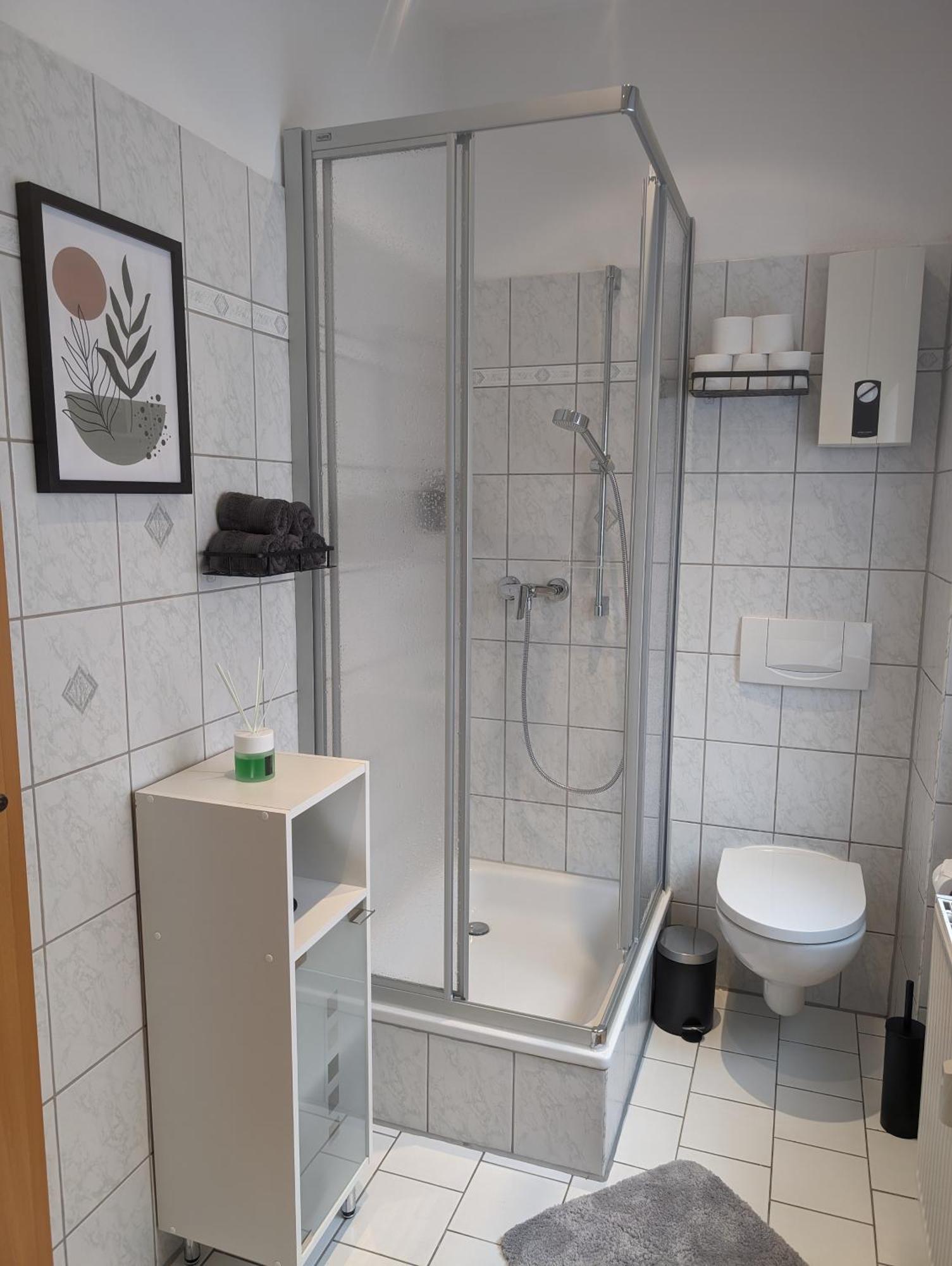 Casa Apartment Modern Vintage Flexibilitaet Pur- Perfektes Apartment Fuer Familien Und Geschaeftsreisende 5 Schlafplaetze, Vollausstattung, Amazon Prime & Parkplatz Inklusive Magdeburg Kültér fotó