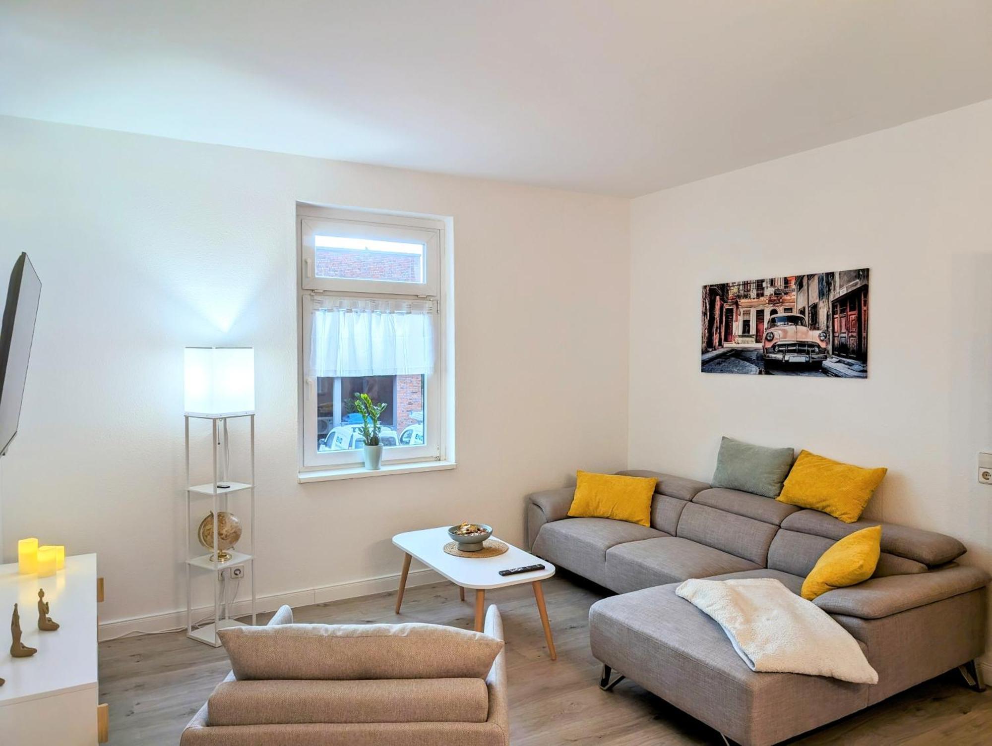 Casa Apartment Modern Vintage Flexibilitaet Pur- Perfektes Apartment Fuer Familien Und Geschaeftsreisende 5 Schlafplaetze, Vollausstattung, Amazon Prime & Parkplatz Inklusive Magdeburg Kültér fotó